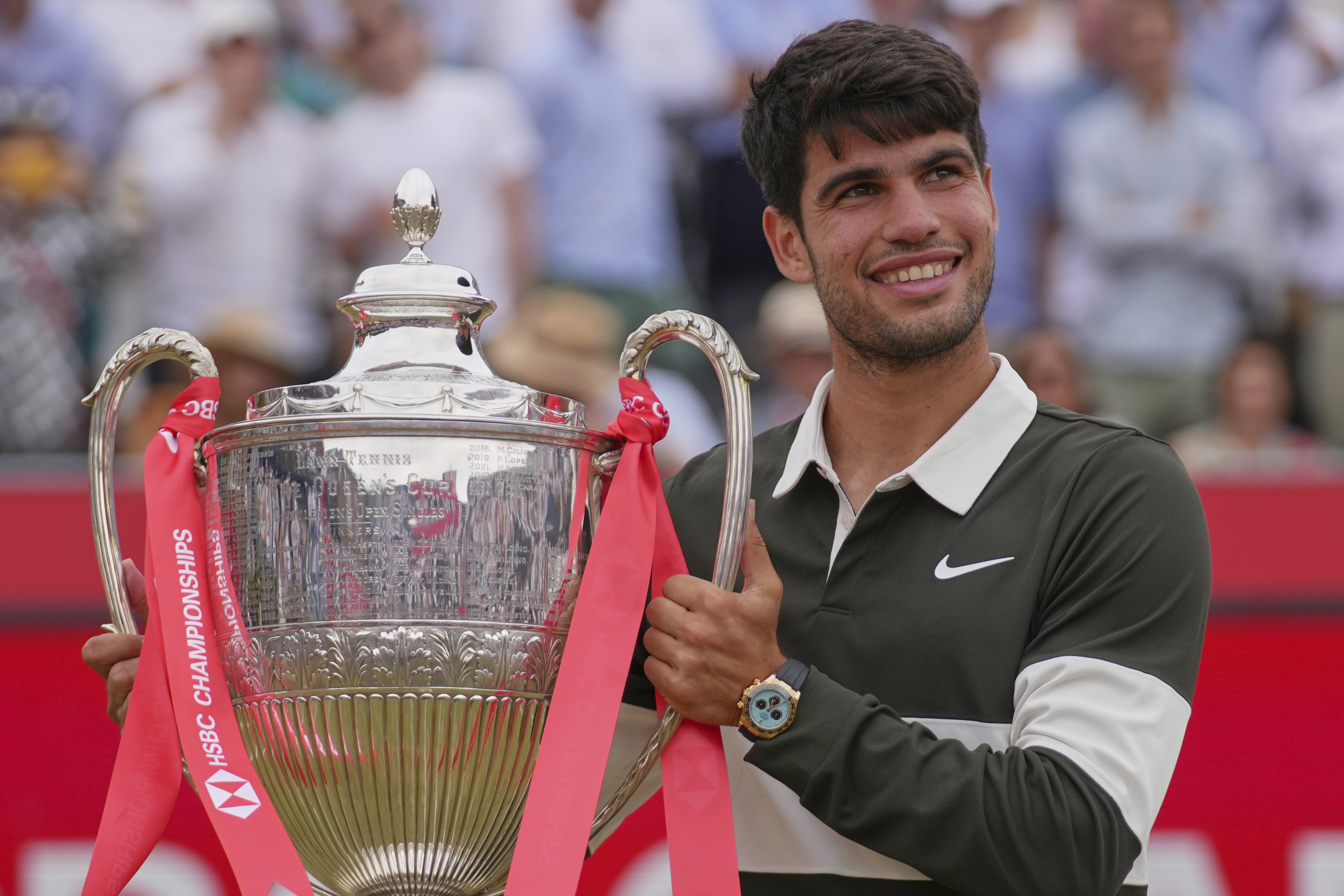 意大利网球队轻取世界网球队,阿尔卡拉斯送出助攻 意大利网球队轻取世界网球队,阿尔卡拉斯送出助攻